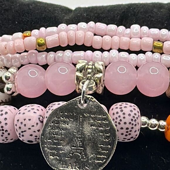Brand New!! Beaded bracelet with charms bundle - Picture 2 of 4
